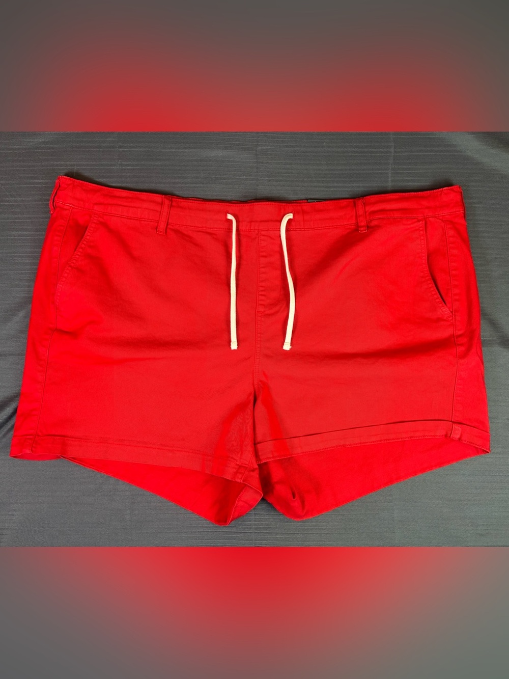 NWT Torrid Red Pull On Chino Shorts Size 4 Plus Size Drawstring Stretch